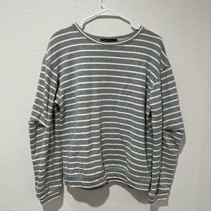 BCBG pullover